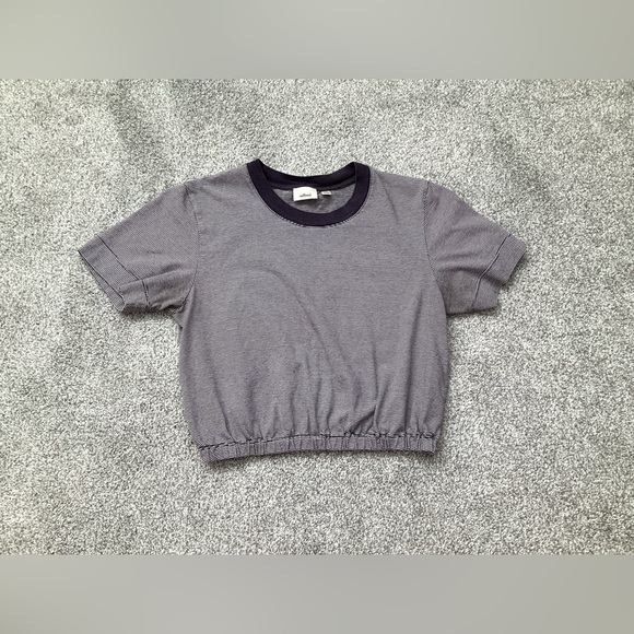 Aritzia Wilfred Piaf Cropped T-Shirt - Picture 1 of 5